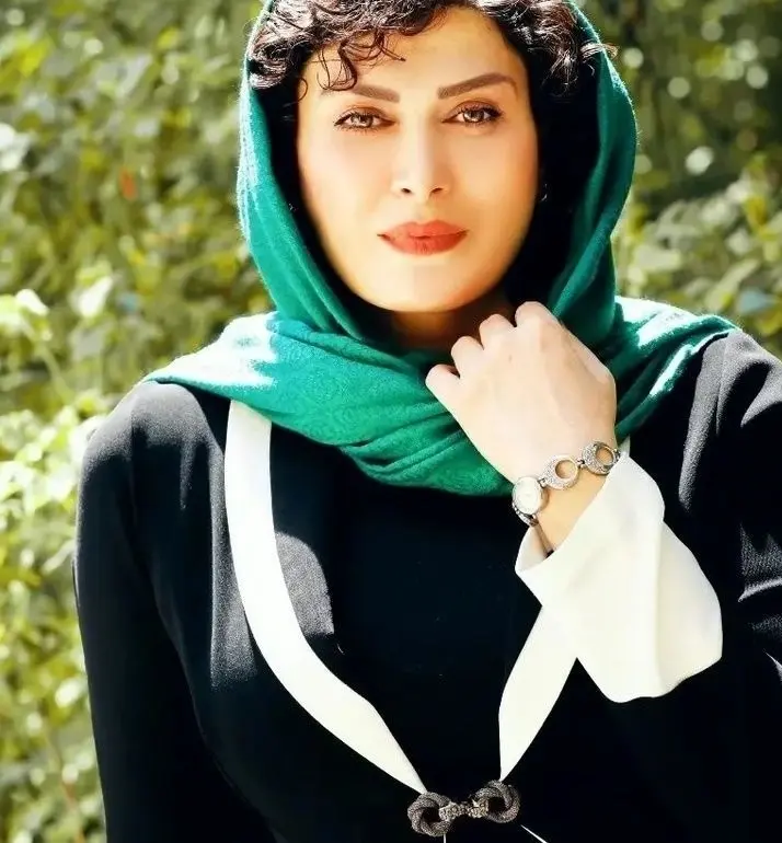 عکس/چهره بازیگر نقش اکرم در سریال طوبی در واقعیت