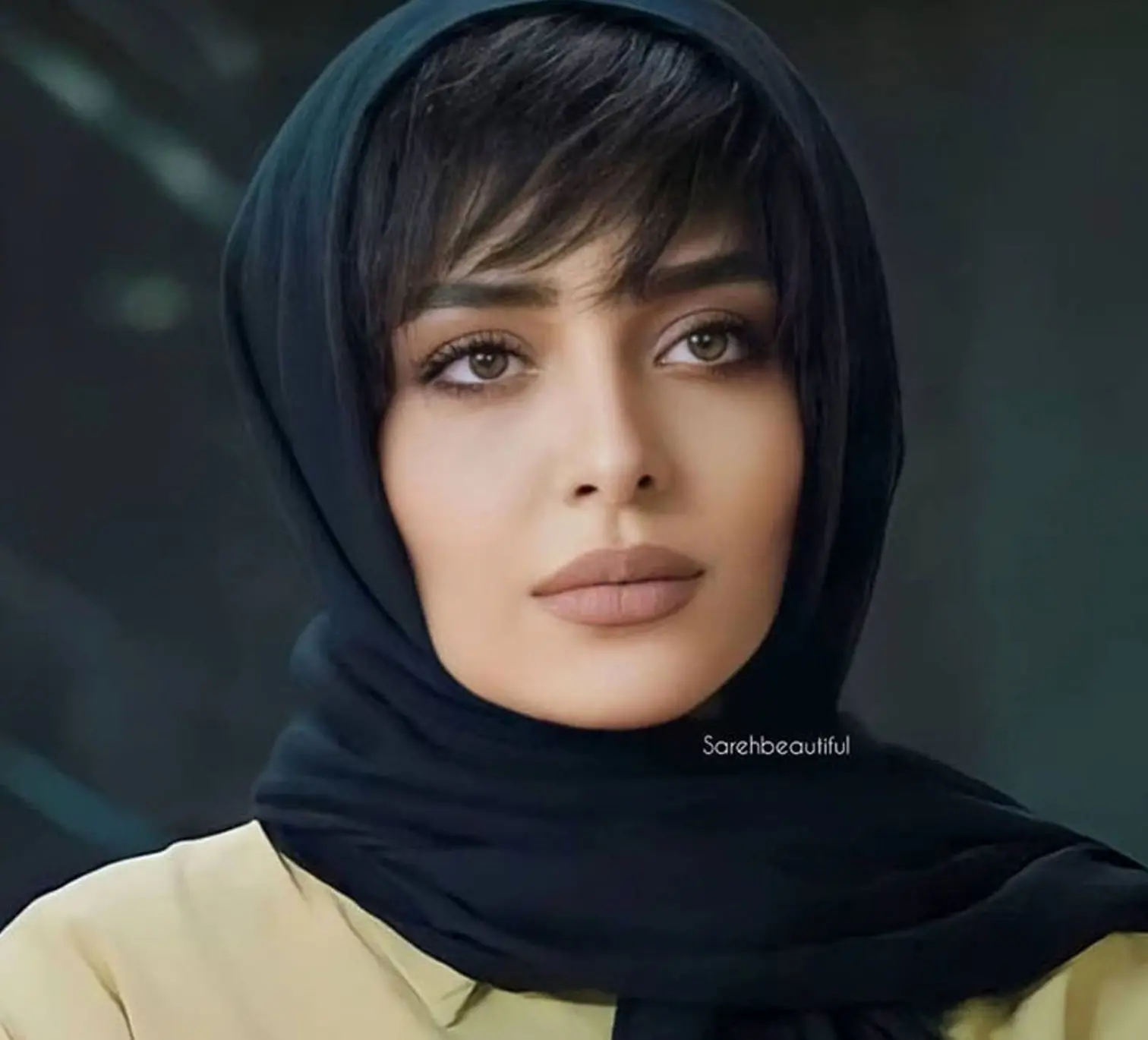 ساره بیات