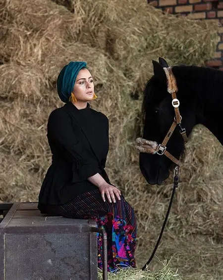 فاطیما بهارمست,بیوگرافی فاطیما بهارمست,عکس فاطیما بهارمست