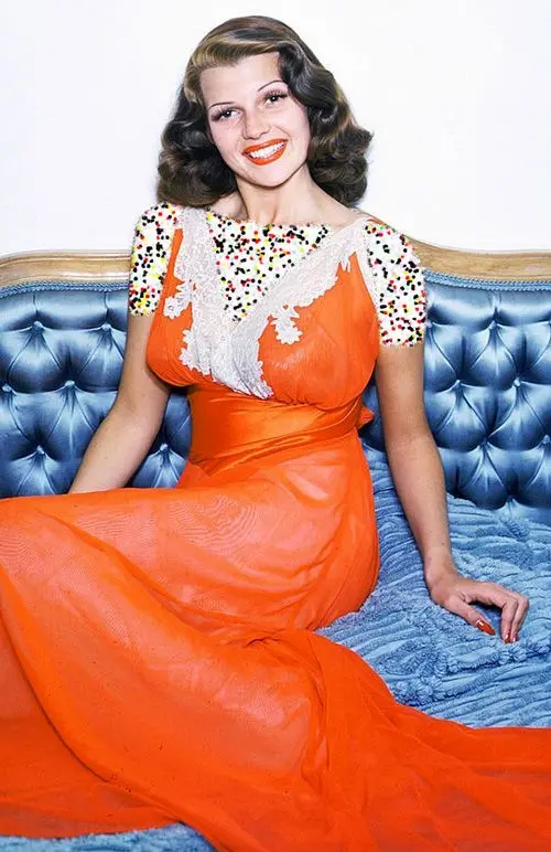 استایلهای ریتا هیورث