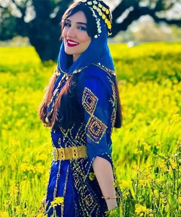زهرا نادری فر