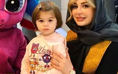 عکس سلفی مادر و دختر نیوشا ضیغمی و لنا خانوم کوچولو + جزئیات زندگی و فعالیت‌های هنری