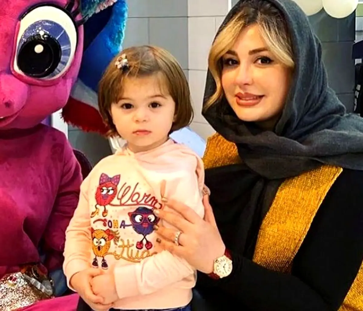 عکس سلفی مادر و دختر نیوشا ضیغمی و لنا خانوم کوچولو + جزئیات زندگی و فعالیت‌های هنری
