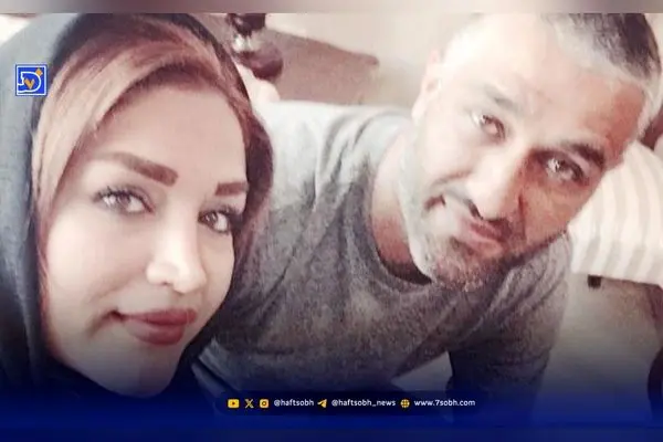 نمای داخلی لوکس و مدرن قصر دوبلکس مامک جمشیدی در کانادا؛ طراحی خاص با نورپردازی، چوب و شیشه