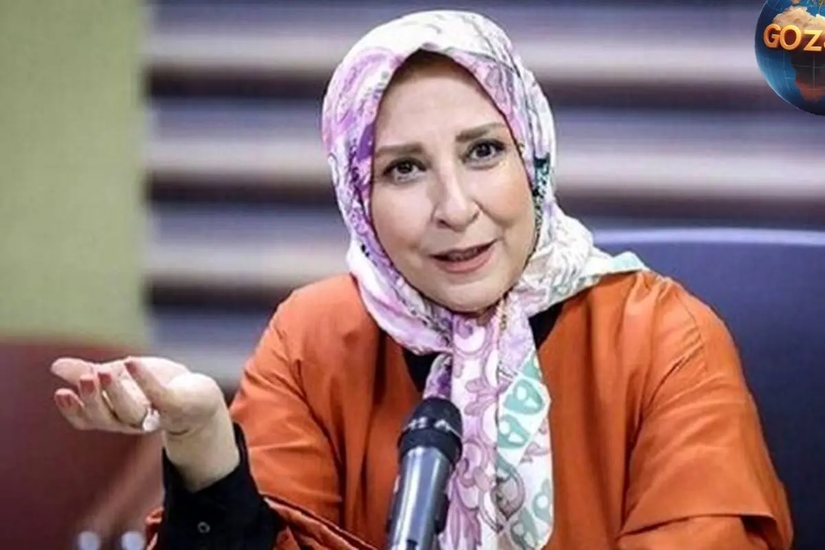 نگاهی به دکوراسیون لوکس و منحصربفرد منزل مرجانه گلچین؛ از مجسمه‌های چوبی عجیب تا کتابخانه و آباژور کلاسیک