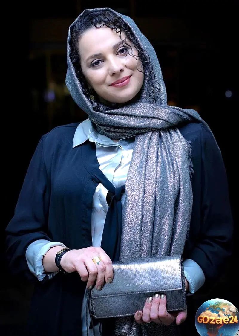 روشنک عجمیان در جشن حافظ با استایل سبز نعنایی و حجاب کامل + عکس جدید در اینستاگرام