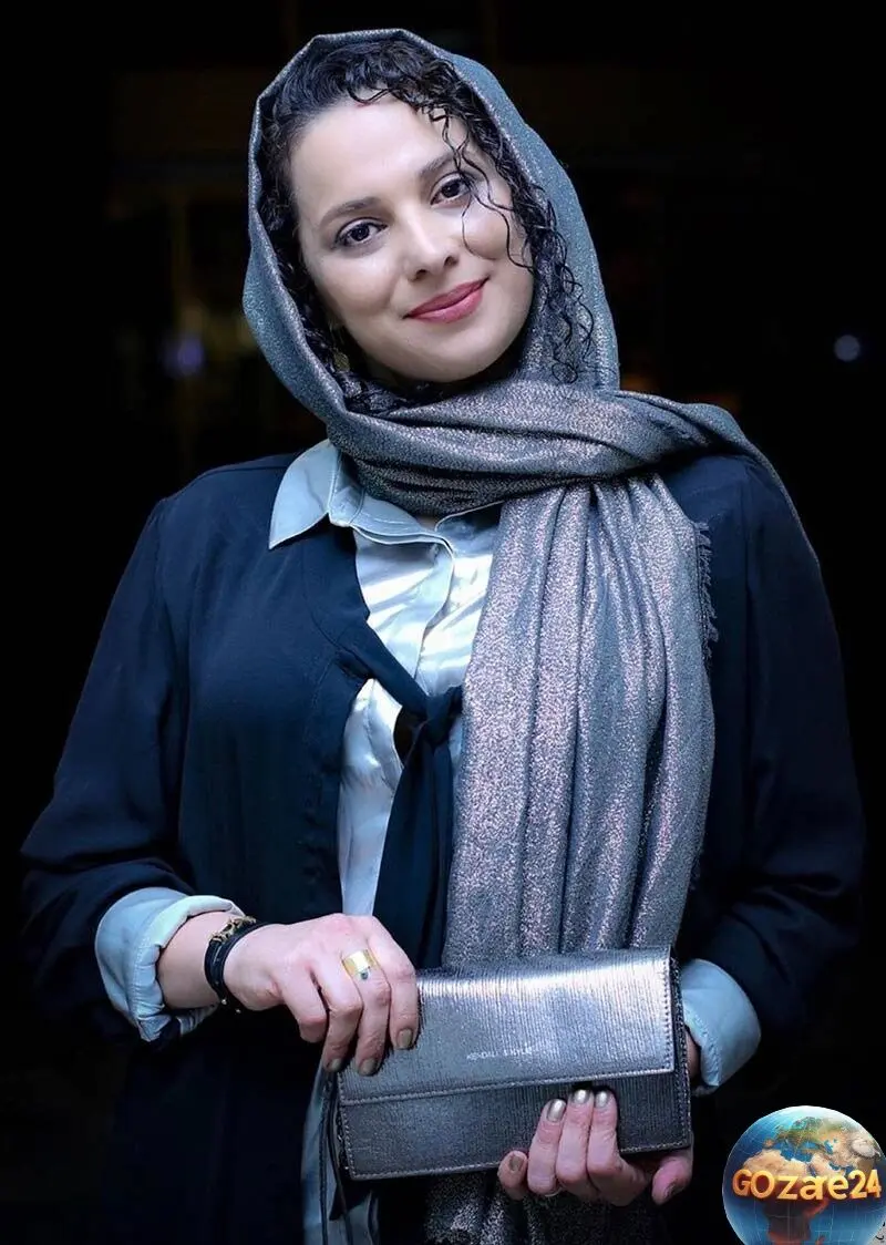 روشنک عجمیان در جشن حافظ با استایل سبز نعنایی و حجاب کامل + عکس جدید در اینستاگرام