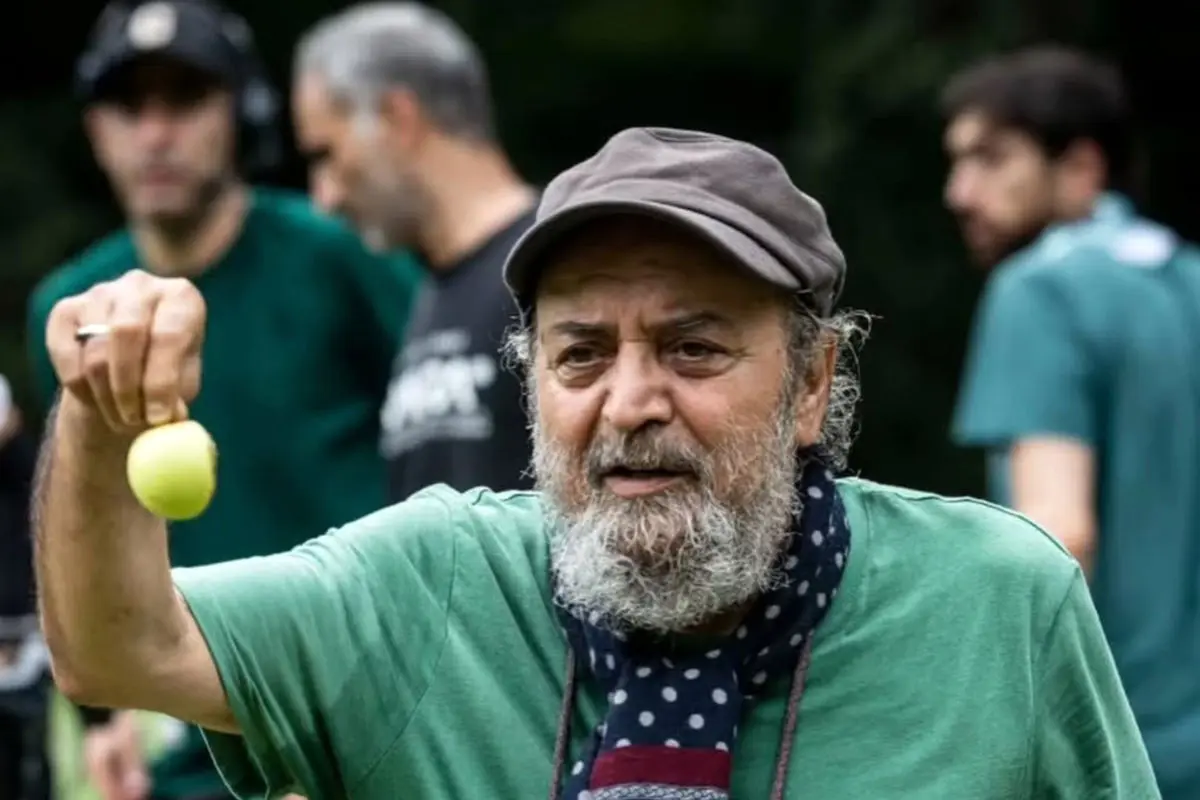 نقاشیهای سیروس مقدم برای تیتراژ پایانی «پایتخت ۷» | هنر کارگردان در قاب تصویر
