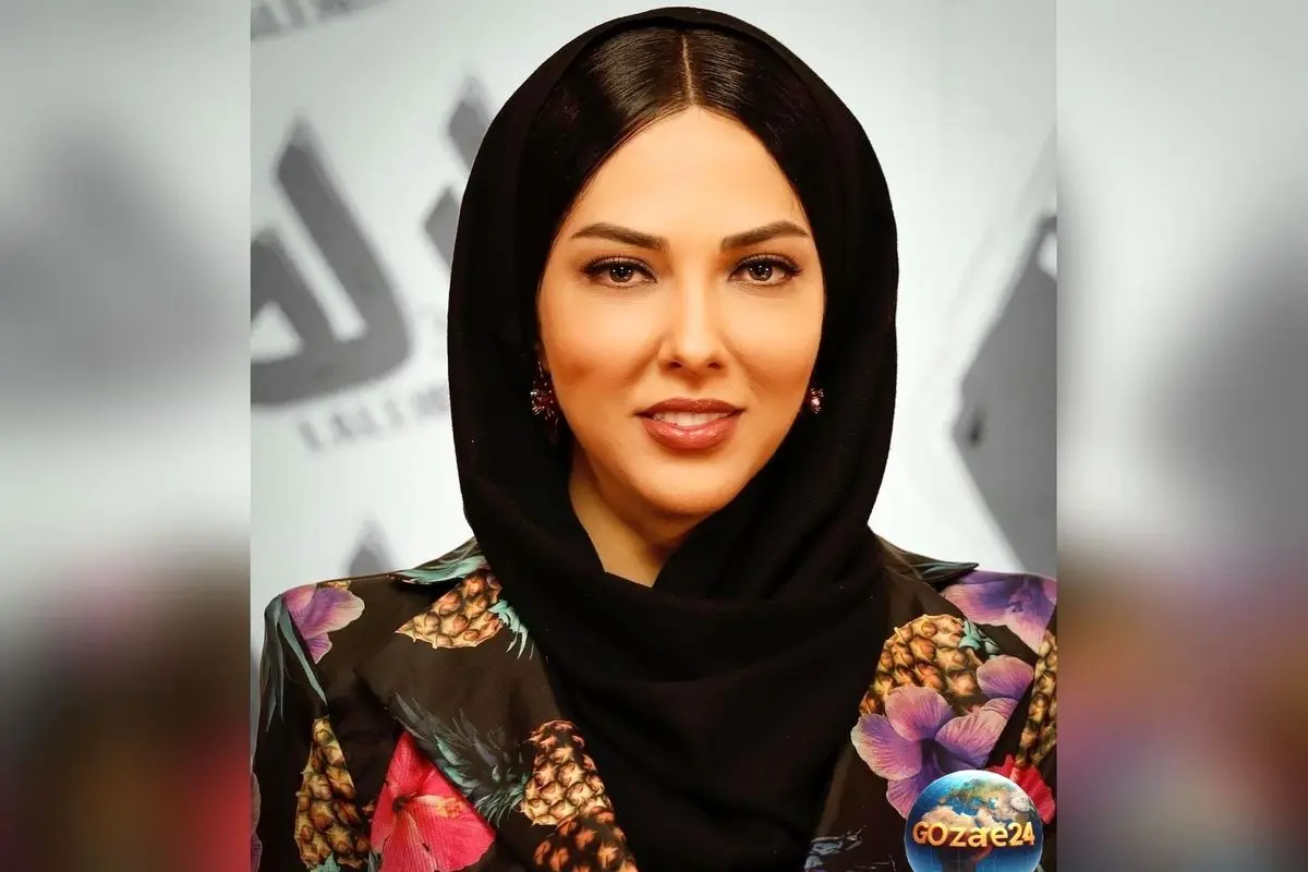 تصویر دیدنی لیلا اوتادی در خودروی لاکچری و استایل گنگ با عینک خلبانی
