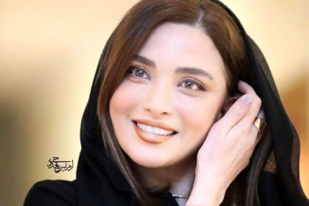 درخشش بی‌نظیر بهنوش طباطبایی در نکوداشت گلاب آدینه؛ استایل شیک و میکاپ جسورانه + عکس