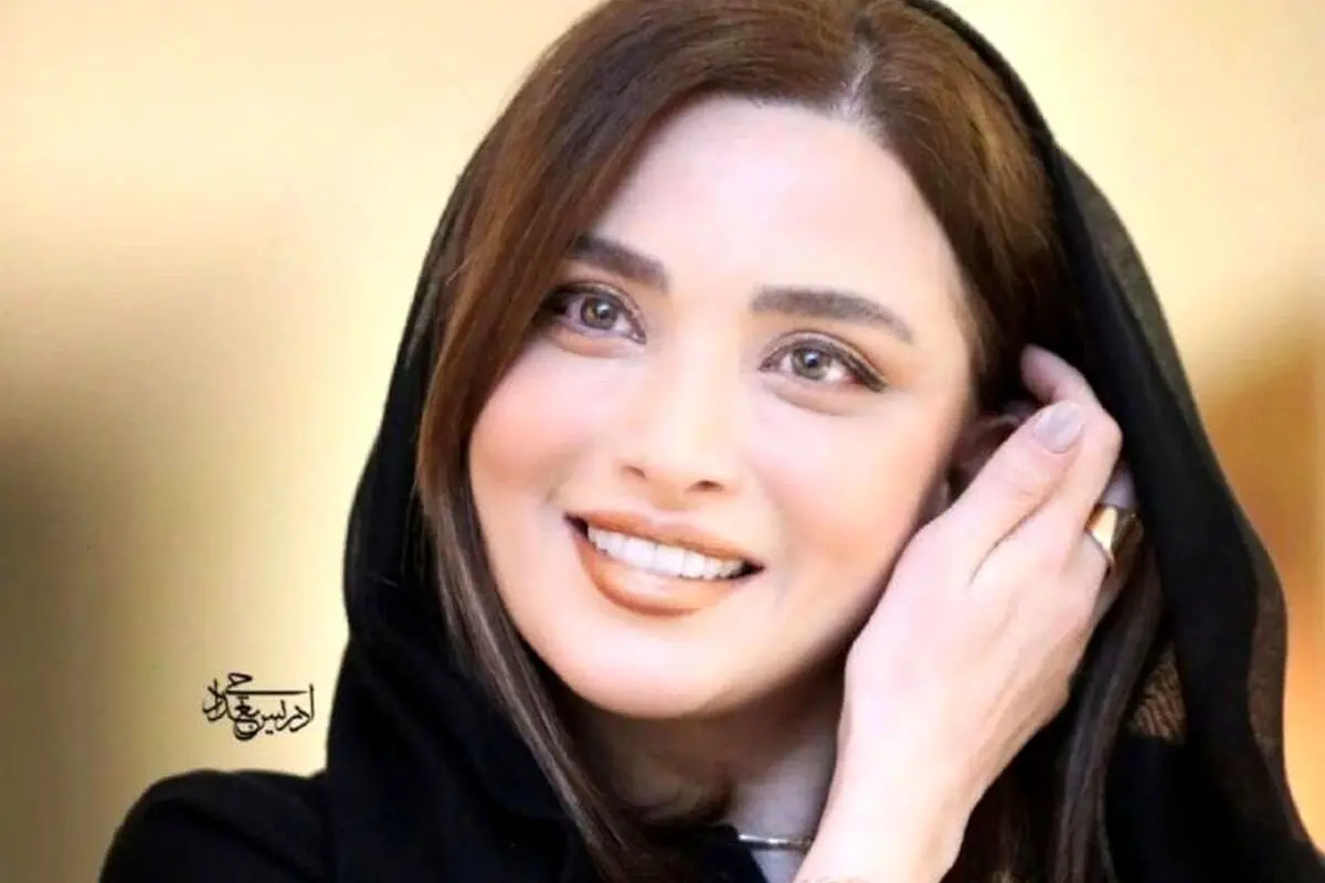 درخشش بی‌نظیر بهنوش طباطبایی در نکوداشت گلاب آدینه؛ استایل شیک و میکاپ جسورانه + عکس