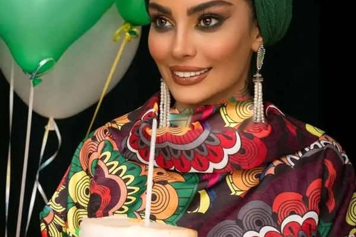 صحرا اسداللهی در جشن تولد 33 سالگی‌اش وسط اتوبان زیر پل، احساس خوشبختی و عشق را به اشتراک گذاشت