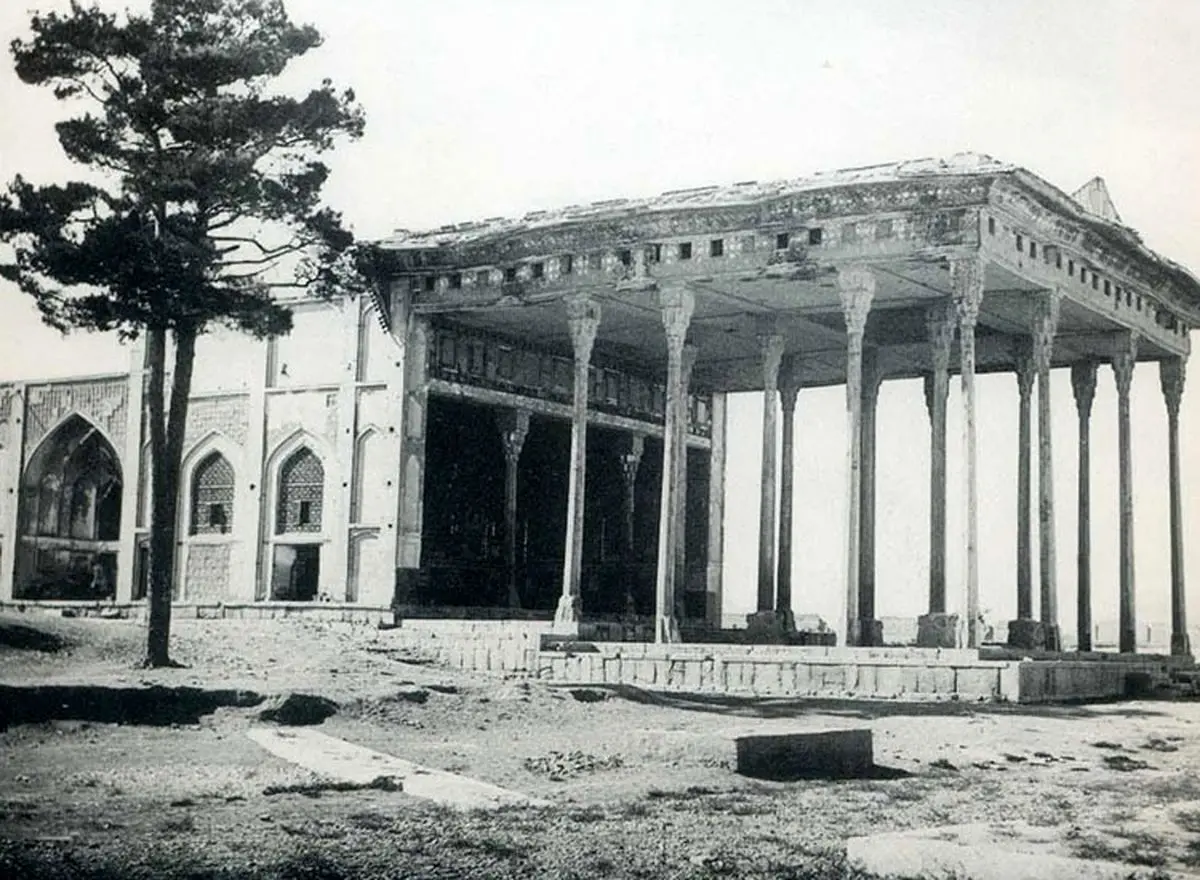 اصفهان از نگاه یک ژاپنی در ۹۰ سال قبل + عکس: سفرنامه، معماری و هنر بی‌نظیر مسجد شاه و میدان نقش جهان