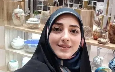 رونمایی از فنجان و ظرف هنری ستاره سادات قطبی با طراحی شیک و خاص + عکس و جزئیات سبک زندگی مجری محبوب