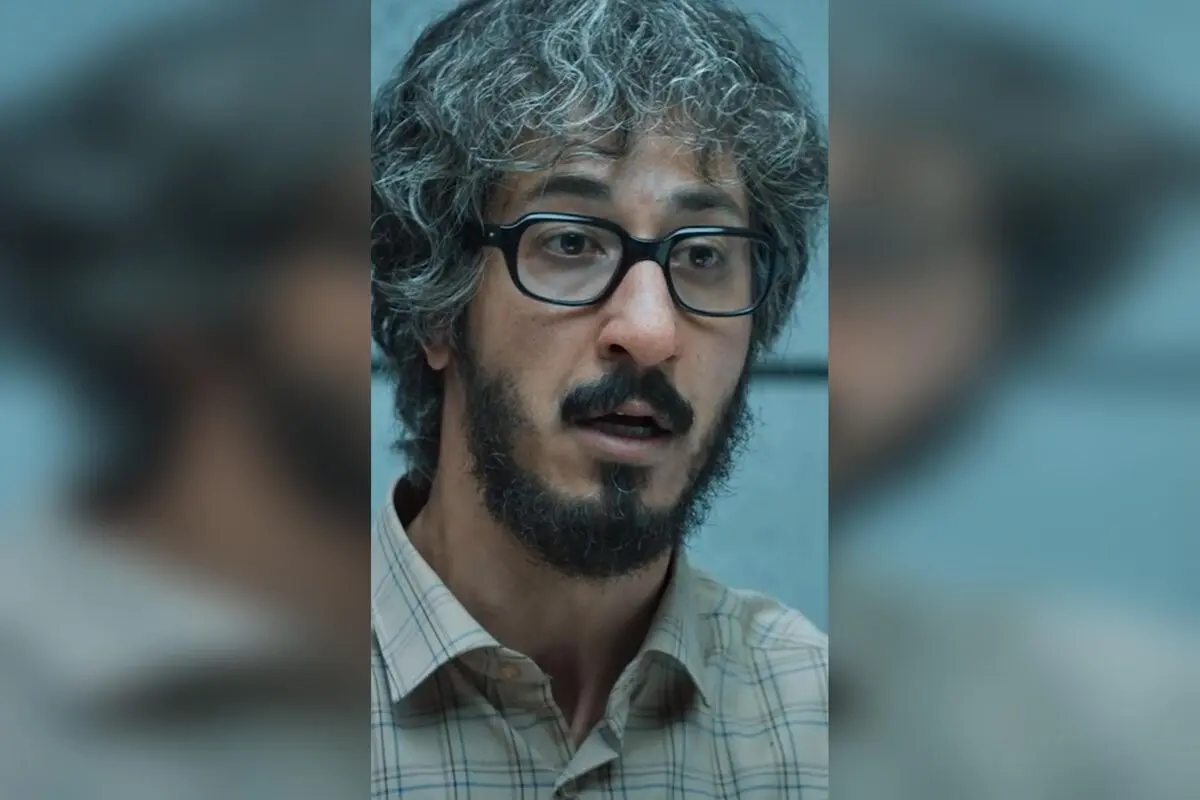 فیلم کمدی اکشن «مرد عینکی» با بازی براهام افشاری و مهدی هاشمی همچنان در حال اکران موفق است | تیزر جدید و جزئیات نمایش