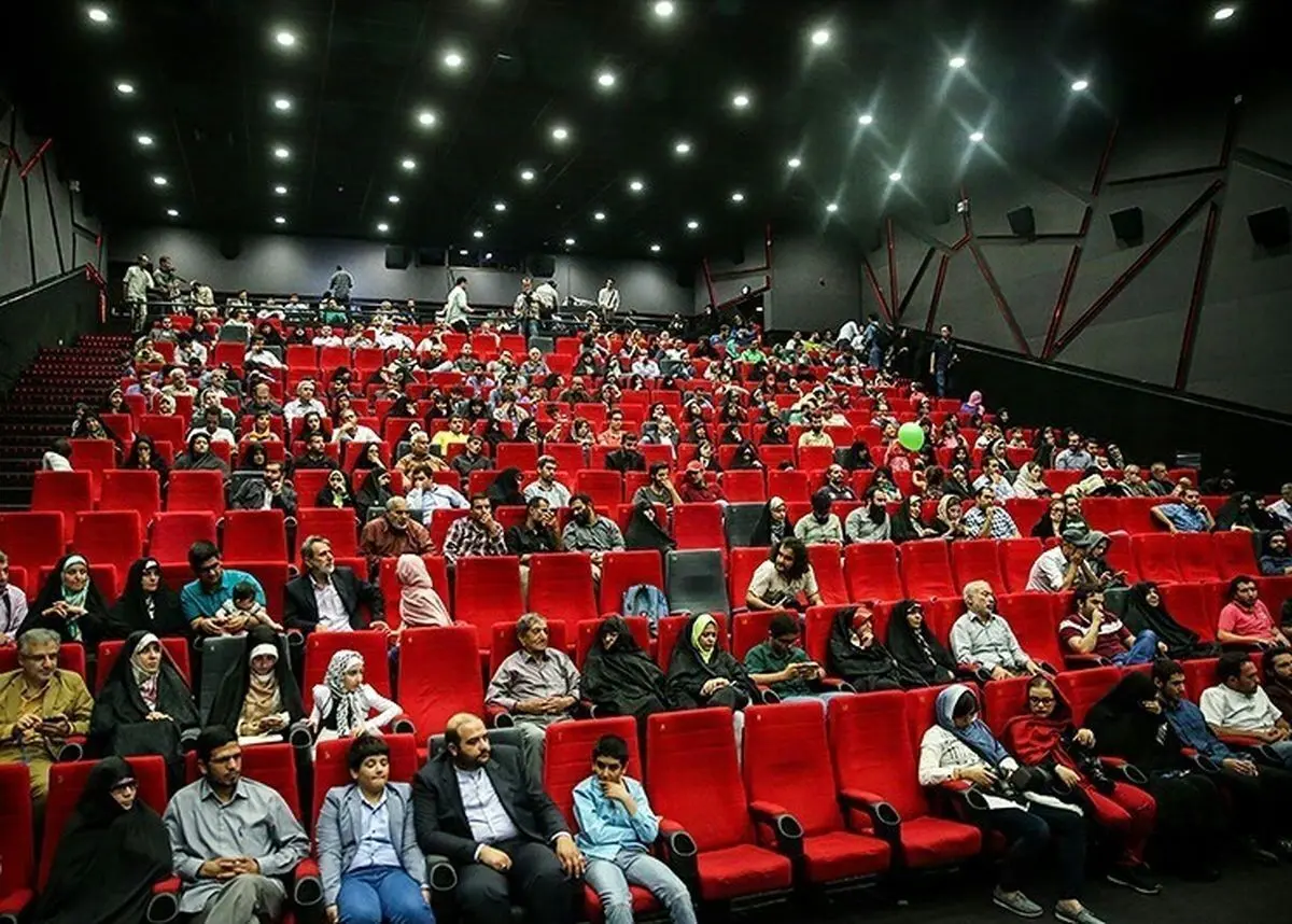 پرفروش‌ترین فیلم اجتماعی تیرماه ۱۴۰۲ در صدر جدول سینماهای کشور با بیش از ۶۶ میلیارد تومان درآمد