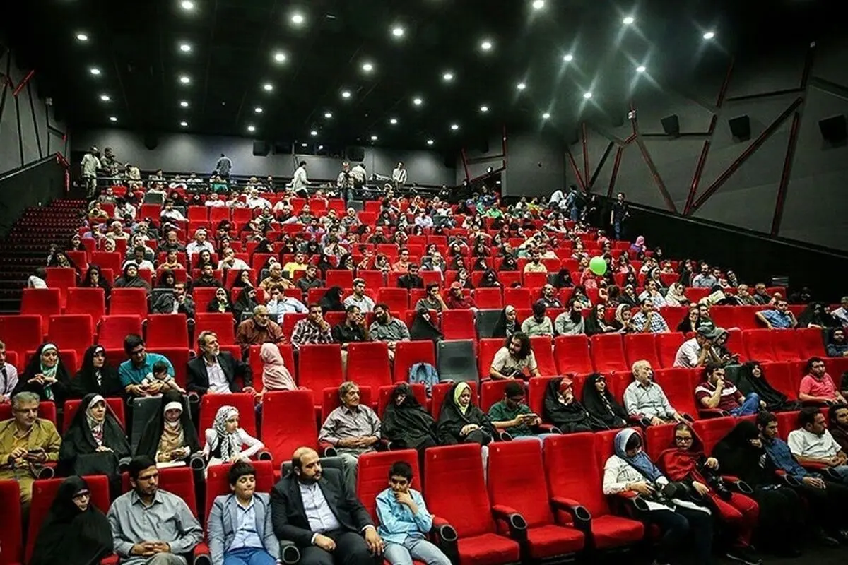 پرفروش‌ترین فیلم اجتماعی تیرماه ۱۴۰۲ در صدر جدول سینماهای کشور با بیش از ۶۶ میلیارد تومان درآمد
