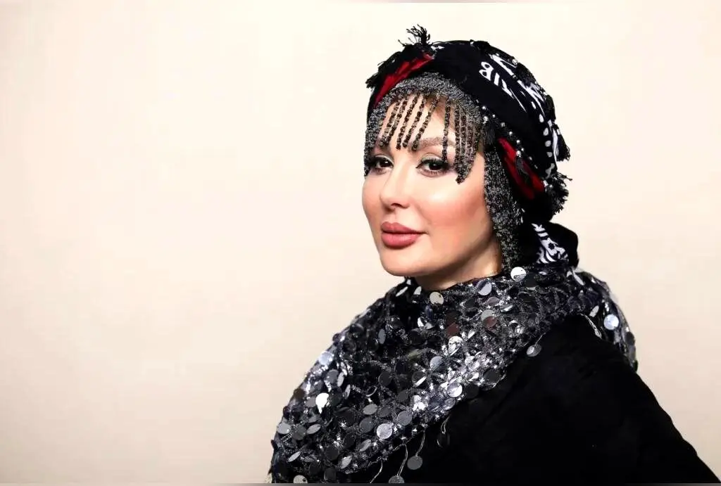 تولد نیوشا ضیغمی با نقش فرش اصیل ایرانی درخشان شد | نماد هنر و فرهنگ ایرانی