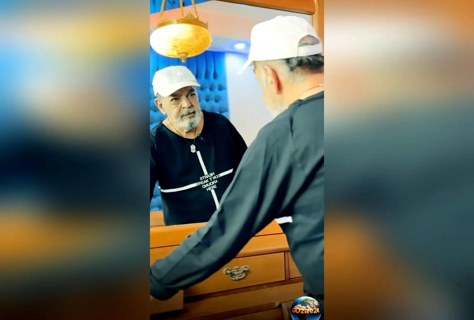 تصاویر و بررسی کامل چیدمان و دکوراسیون لوکس اتاق خواب حمید لولایی بازیگر شفرونی | لوستر، پرده‌های آبی و نورپردازی منحصربه‌فرد