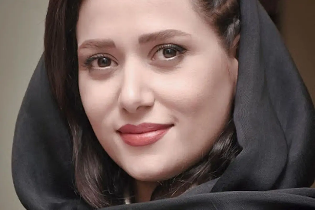 خلاقیت بینظیر اوستا قناد در ساخت کیک تولد سهبعدی و لاکچری پریناز ایزدیار + عکسهای دیدنی و دسته گل رز غولپیکر