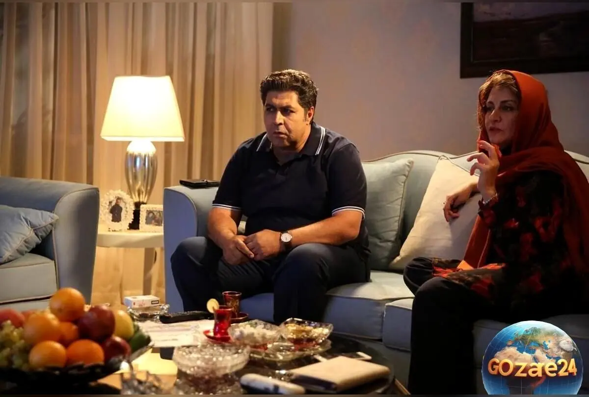 سکانس جنجالی فرهاد اصلانی و مریلا زارعی در فیلم زیر سقف دودی: وقتی مرد خیاتکار خانه را با پانسیون اشتباه می‌گیرد + ویدیو