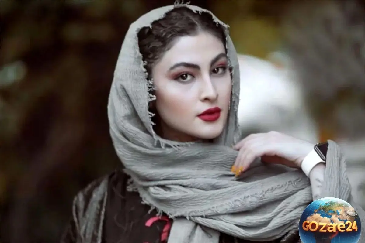 تصویر خانه هنری و لوکس مریم مومن؛ چیدمانی خاص با مبلمان کلاسیک، گیاهان سبز و دکوری آنتیک