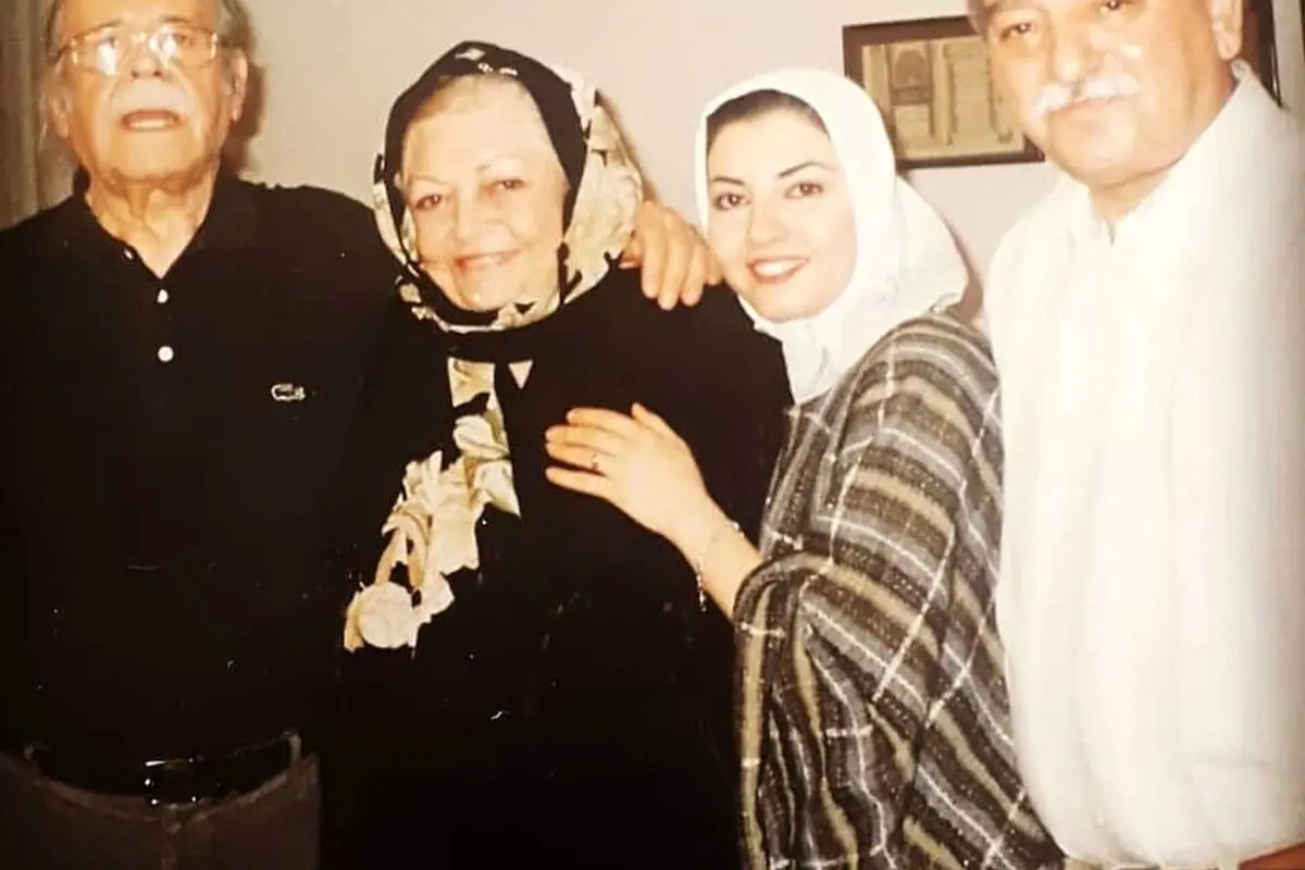 بیوگرافی و زندگی شخصی حمیده خیرآبادی (نادره) - مادر سینمای ایران