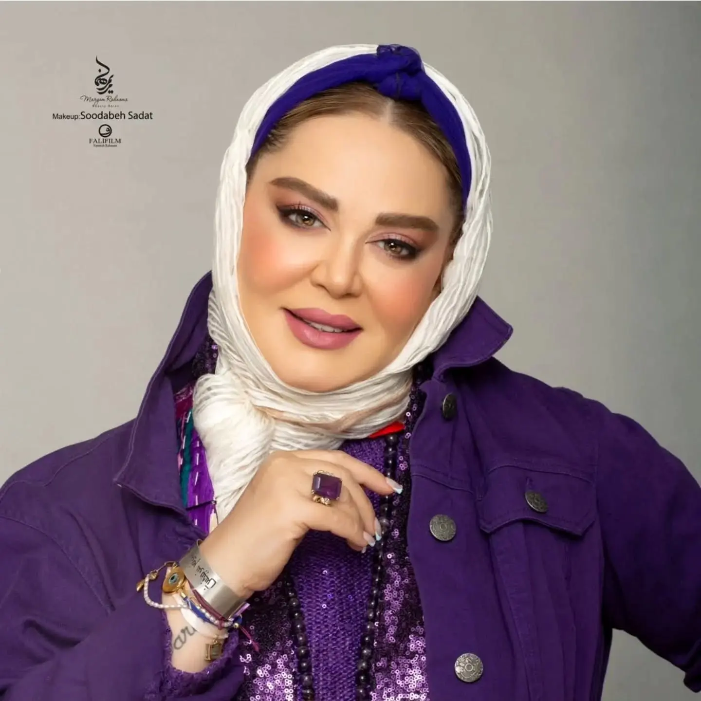 استایل متفاوت بهاره رهنما برای شب یلدا؛ نگاه‌ها را به خود جلب کرد