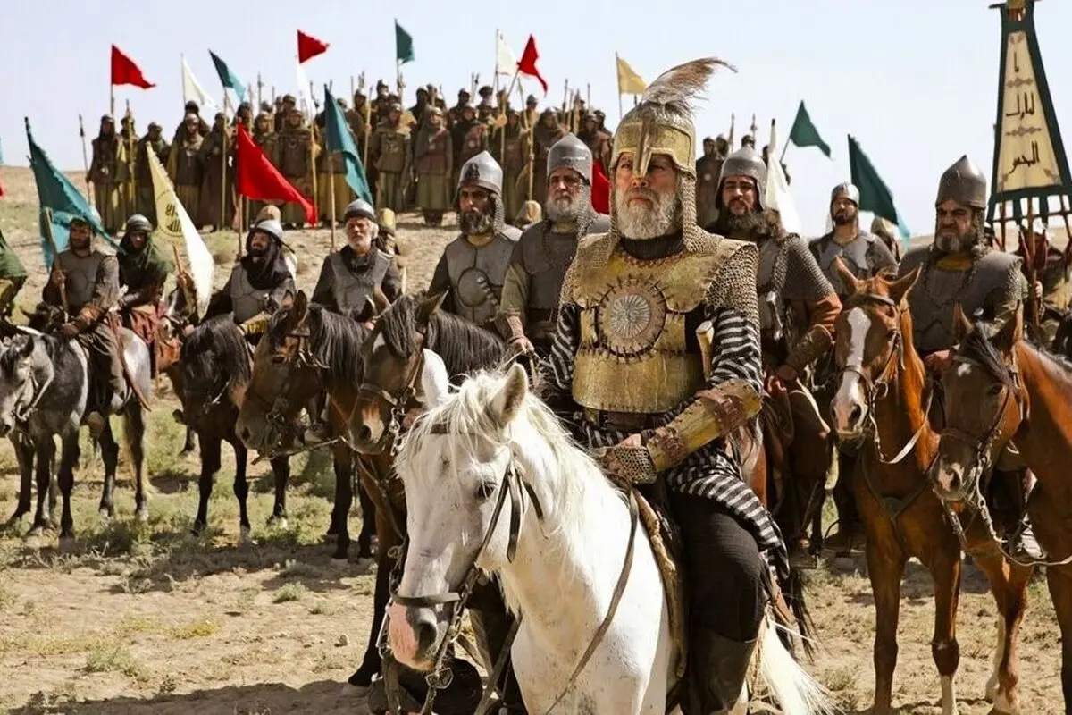 پرچم ایران در سریال مختارنامه؛ اشتباه تاریخی یا نمادین که توجه کاربران را جلب کرد!
