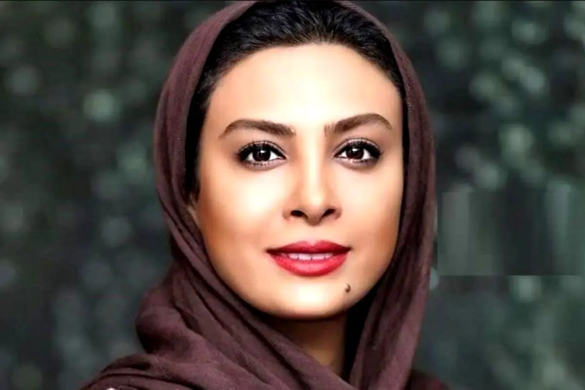 عاشقانه‌های خانم بازیگر «به کجا چنین شتابان» و همسرش در کنسرت روی صحنه + عکس