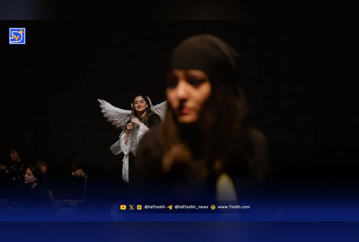 نمایش «۲۵۷»؛ پربازیگرترین تئاتر تاریخ ایران با روایتی غیرخطی و تجربی برای خودشناسی و پرسشگری