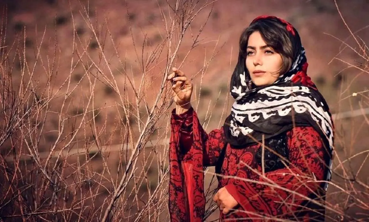 هدیه بازوند بازیگر نون خ با عکس جدید و متفاوت در فضای مجازی، سوژه داغ کاربران شد