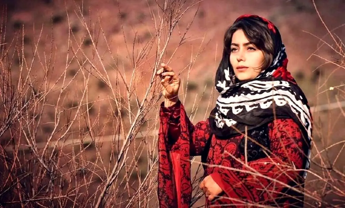 هدیه بازوند بازیگر نون خ با عکس جدید و متفاوت در فضای مجازی، سوژه داغ کاربران شد
