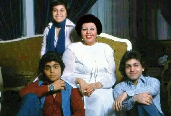 یادگاری‌های خانه‌های قدیمی خیابان شاپور؛ خاطراتی از هایده و زندگی در محله سنگلج