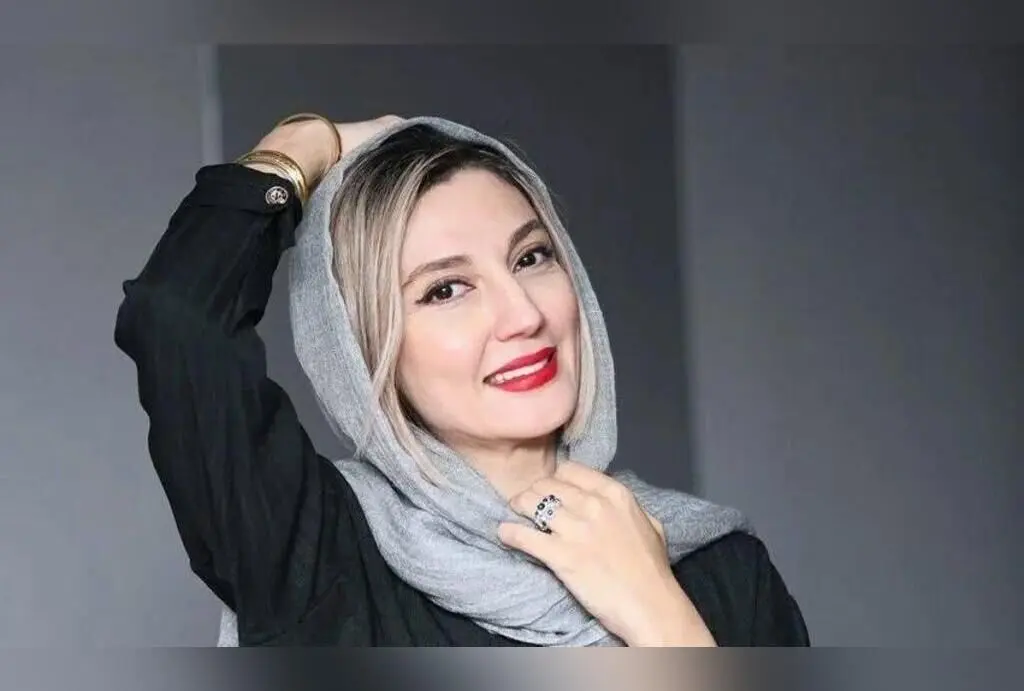 رنگ کابینت آشپزخانه حدیث میرامینی با طراوت و جذابیت بی‌نظیر: راهنمای انتخاب رنگ آبی برای دکوراسیون مدرن