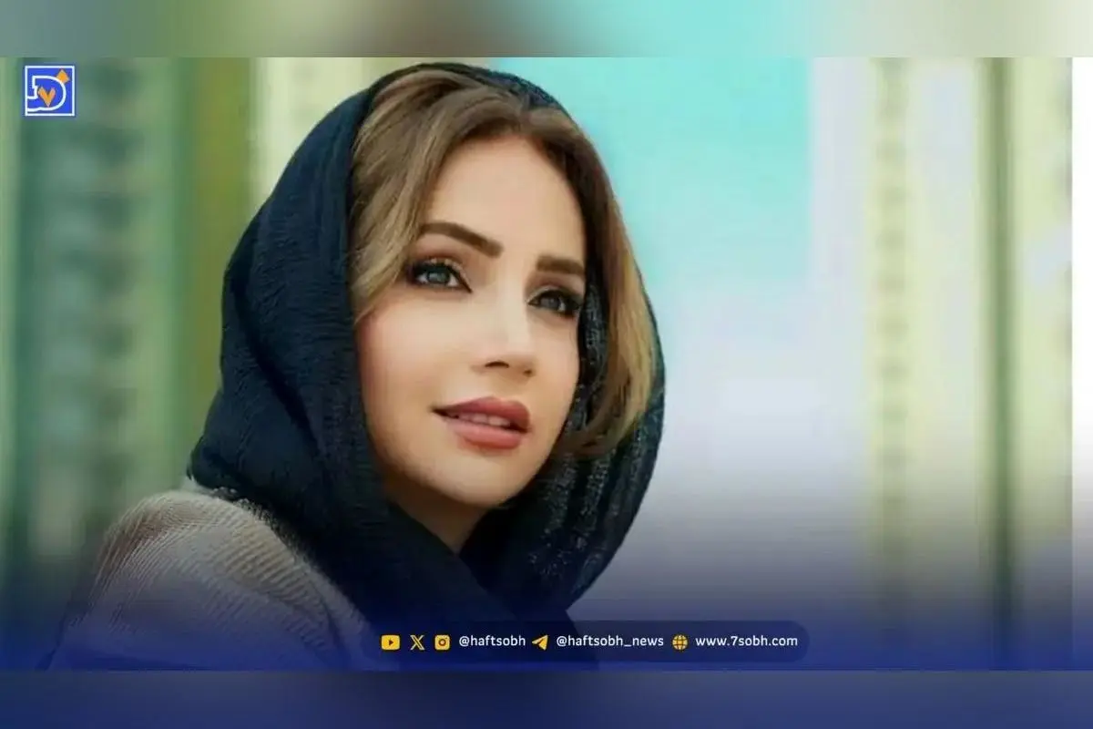 تصویرگر لوکس و باشکوه خانه شبنم قلی‌خانی؛ طراحی داخلی تلفیقی کلاسیک و مدرن با مبلمان طلایی و جزئیات هنری