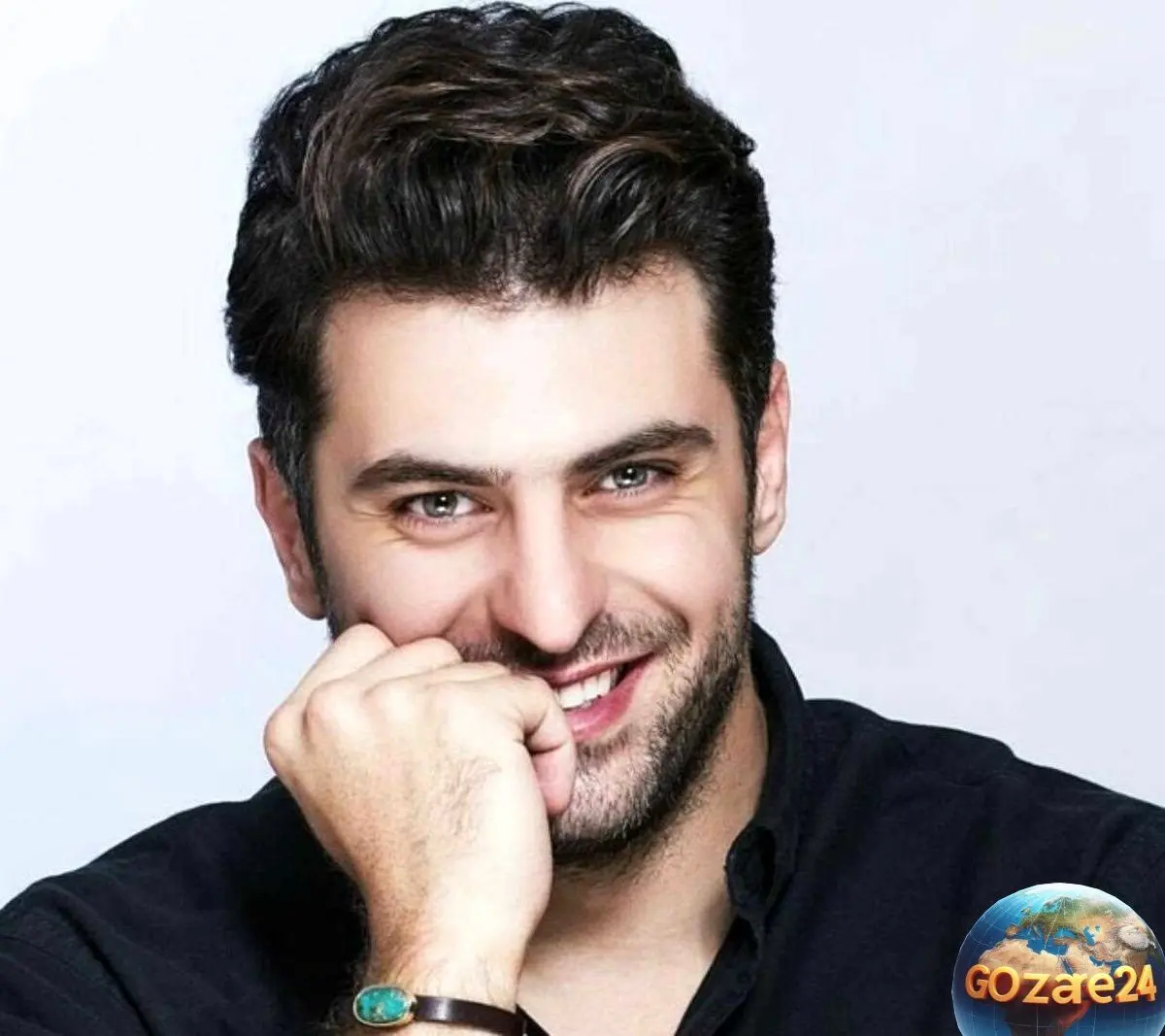 علی ضیا در تولد ۳۷ سالگی‌اش با پیام احساسی و خنده‌دار در کنار عکس جدید خود را به اشتراک گذاشت