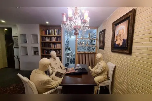 خانه موزه استاد عزت‌الله انتظامی؛ گنجینه‌ای ارزشمند از یادگاری‌های بازیگر محبوب ایرانی در محله قیطریه