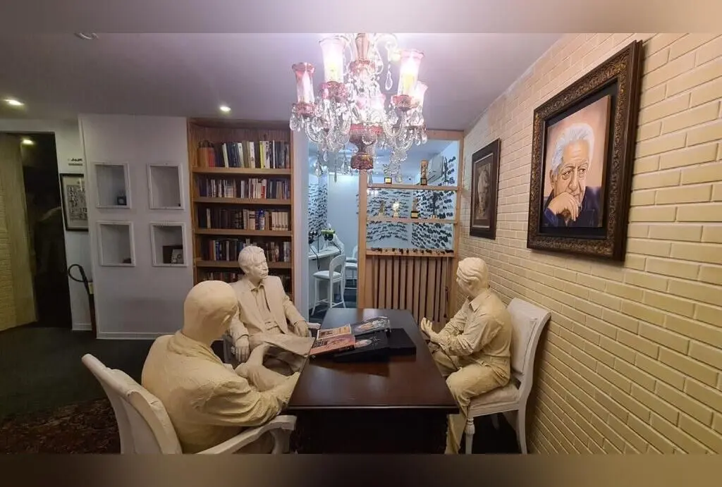 خانه موزه استاد عزت‌الله انتظامی؛ گنجینه‌ای ارزشمند از یادگاری‌های بازیگر محبوب ایرانی در محله قیطریه