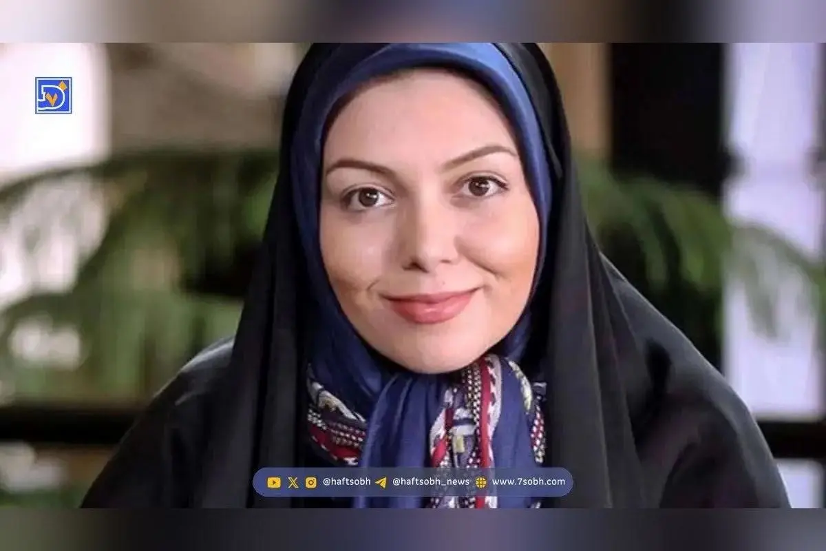 نگاهی به چیدمان منزل آزاده نامداری در شب حادثه؛ میز عزای مزین به ترمه، شمع سیاه و عناصر سنتی اسلیمی