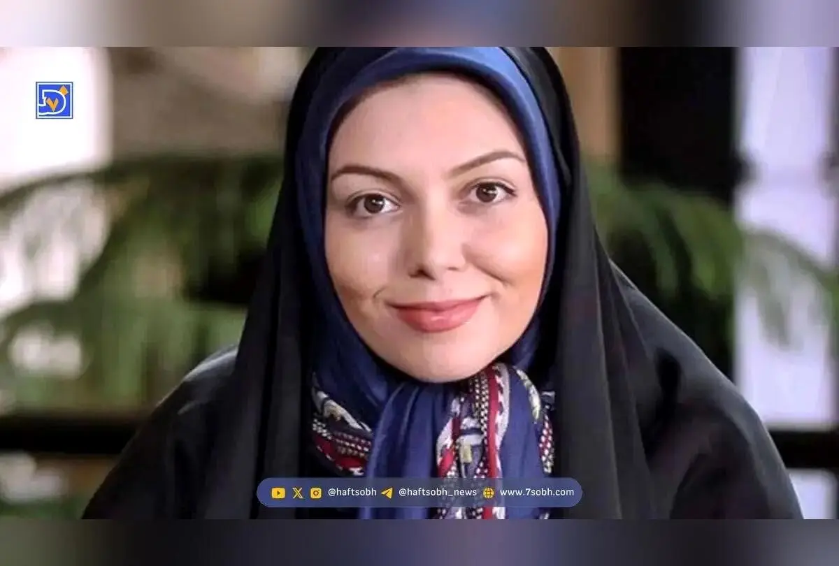 نگاهی به چیدمان منزل آزاده نامداری در شب حادثه؛ میز عزای مزین به ترمه، شمع سیاه و عناصر سنتی اسلیمی