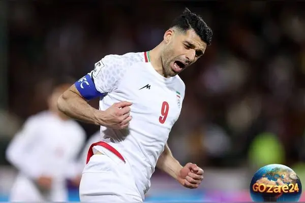 مهدی طارمی ستاره بی‌وقفه تیم ملی ایران با رکورد ۱۰۰ بازی ملی در مقابل ازبکستان جشن گرفت