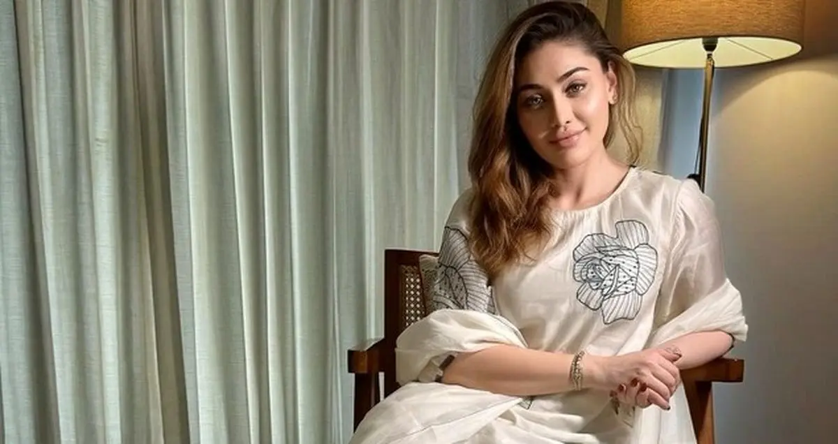 مرگ ستاره بالیوود بر اثر مصرف مخفیانه ماده ضدپیری گلوتاتیون: خطرات و واقعیت‌های تلخ