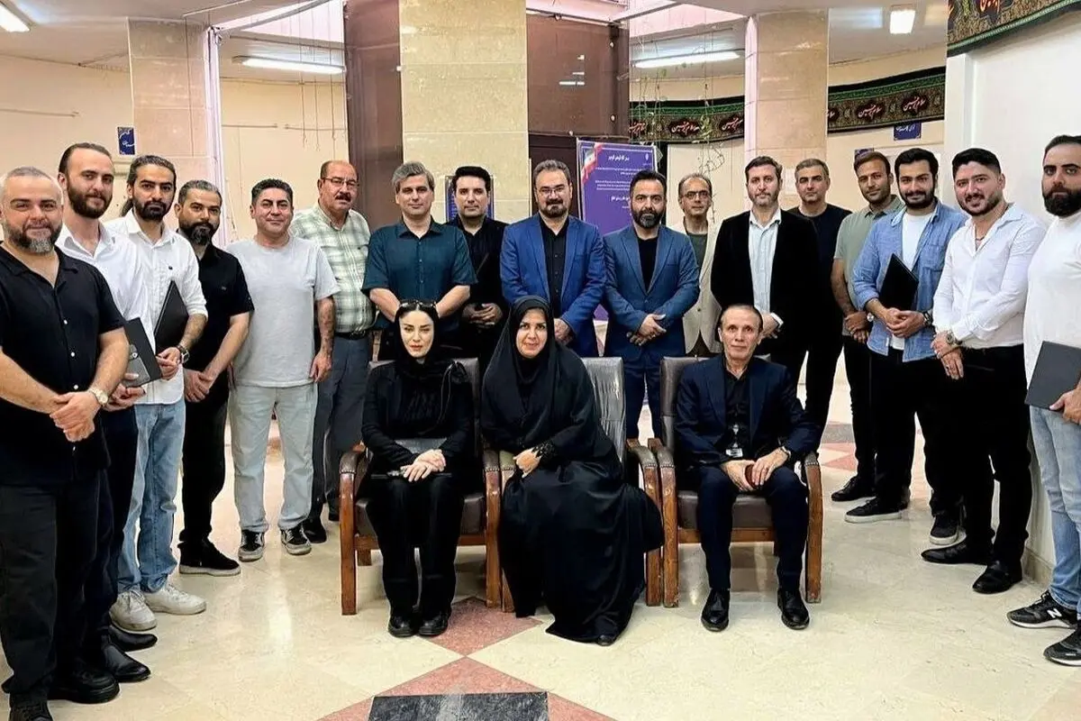 مراسم تقدیر از تیم اجرایی و برترین هنرمندان اولین دوره جشنواره گروه‌نوازی استان تهران برگزار شد
