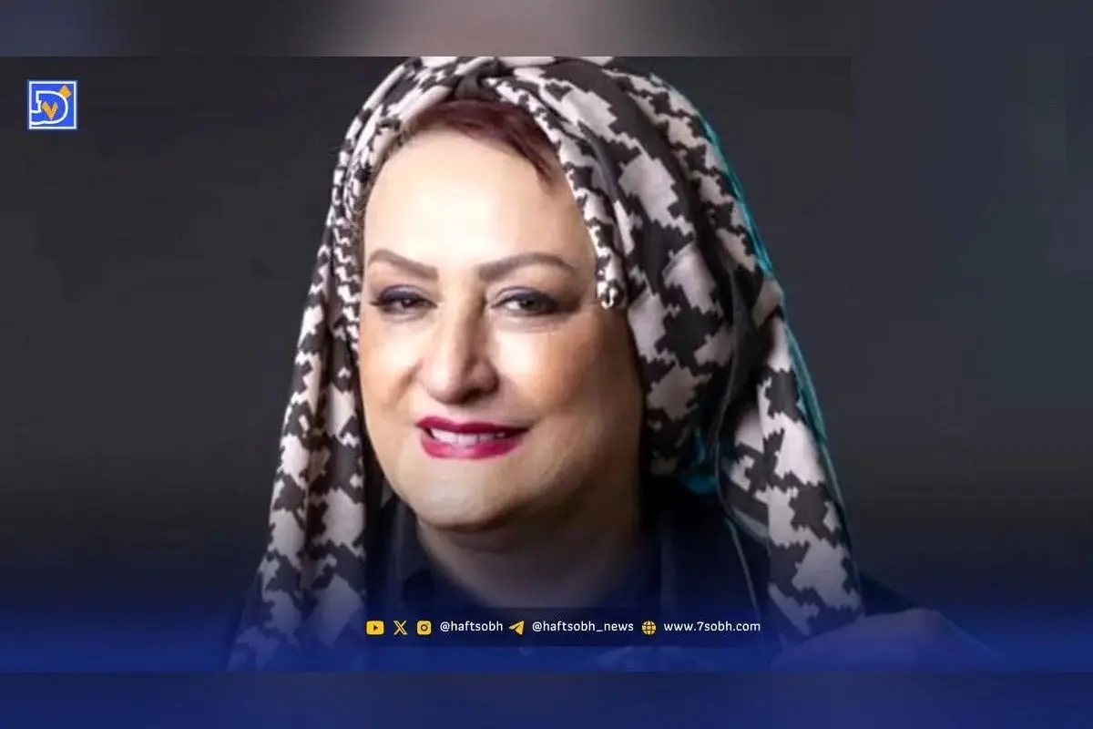 عکس جدید مریم امیرجلالی و خانواده‌اش در کانادا؛ شباهت عجیب مادر و دختر در کافه‌ای دیدنی