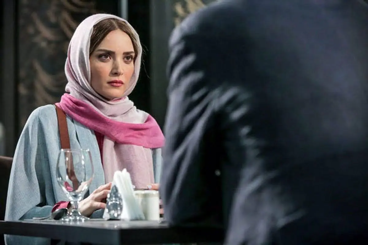 کیف‌های لوکس و مدرن بهنوش طباطبایی؛ امضای شخصی بازیگر ۴۴ ساله در دنیای فشن