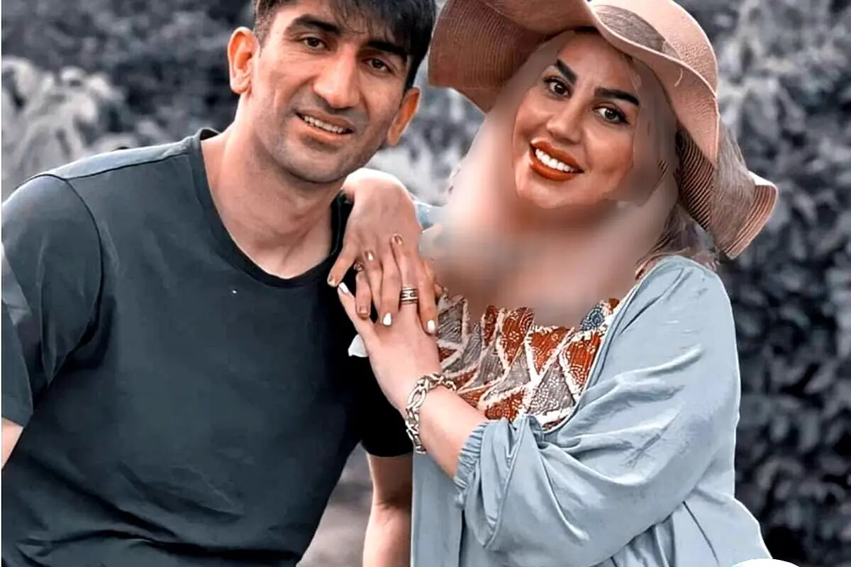 تصویر قفسه جوایز علیرضا بیرانوند و نگاه غرورآمیز اکرم بانو + زندگی شخصی و خانواده ستاره فوتبال کشور