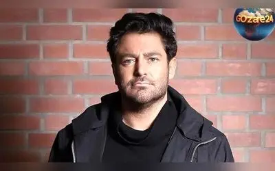 عکس/ تنها فوتبالیست حاضر در جشن عروسی رضا گلزار: رفاقت چهل ساله از مدرسه تا ستاره سینما