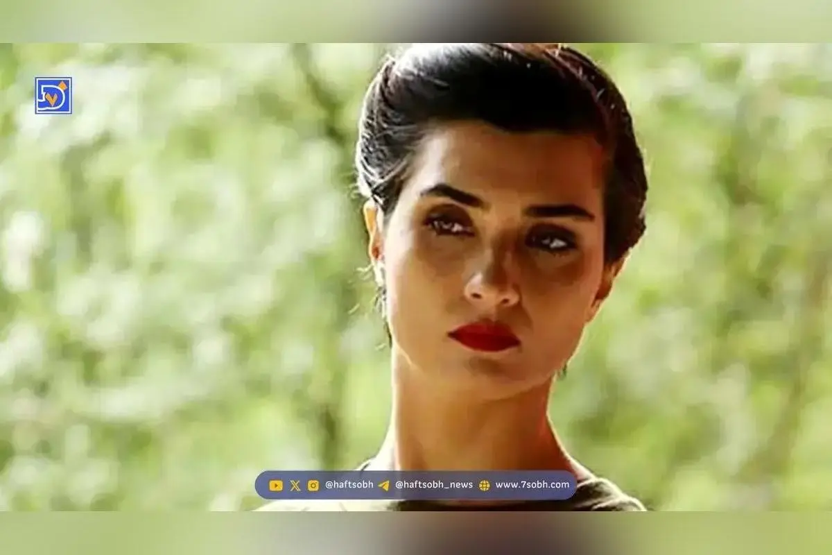 تصاویر لوکس و منحصر به فرد خانه بازیگر ترک طوبی بیوک استون؛ طراحی مجلل و داستان جدایی بر اثر زیبایی