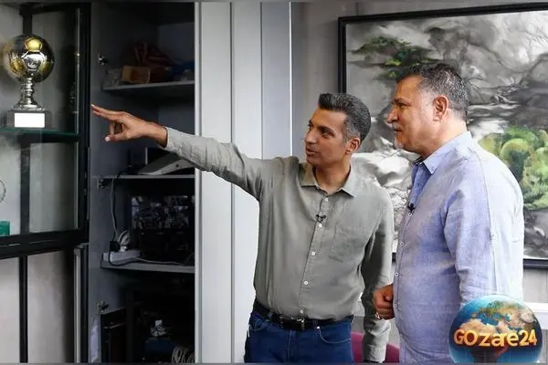 تصویر دیدنی از ویترین افتخارات علی دایی در رستوران لوکس شمال تهران + فیلم جذاب